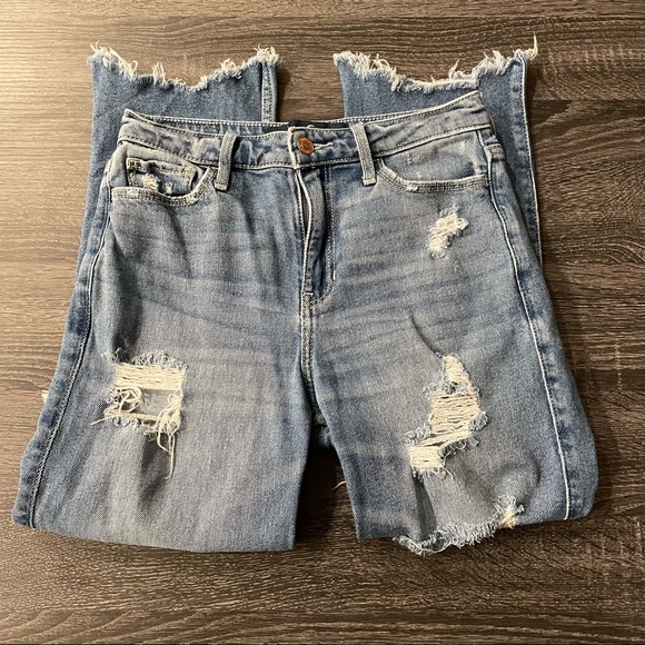 Hollister Denim - Hollister distressed high rise slim straight jeans with raw hem